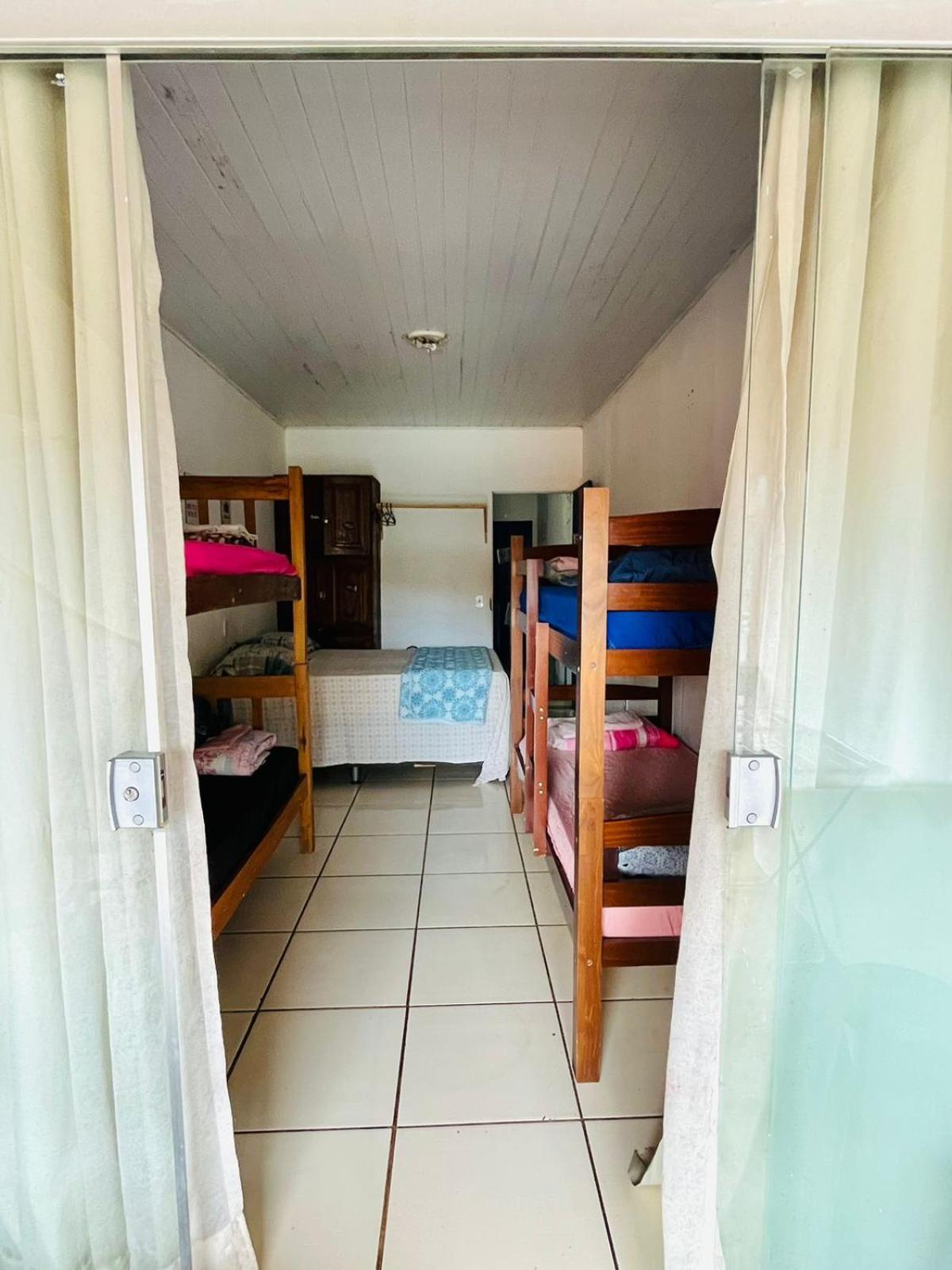 איטה קרה Adriana Hostel חדר תמונה